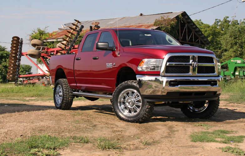 https://www.carmodpro.com/wp-content/uploads/A0001/lowriders1/F143975691.jpg