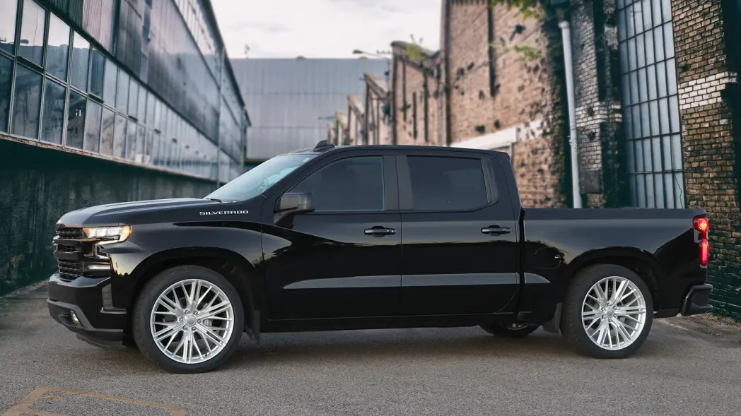 https://www.carmodpro.com/wp-content/uploads/A0001/lowriders1/F144012387.webp